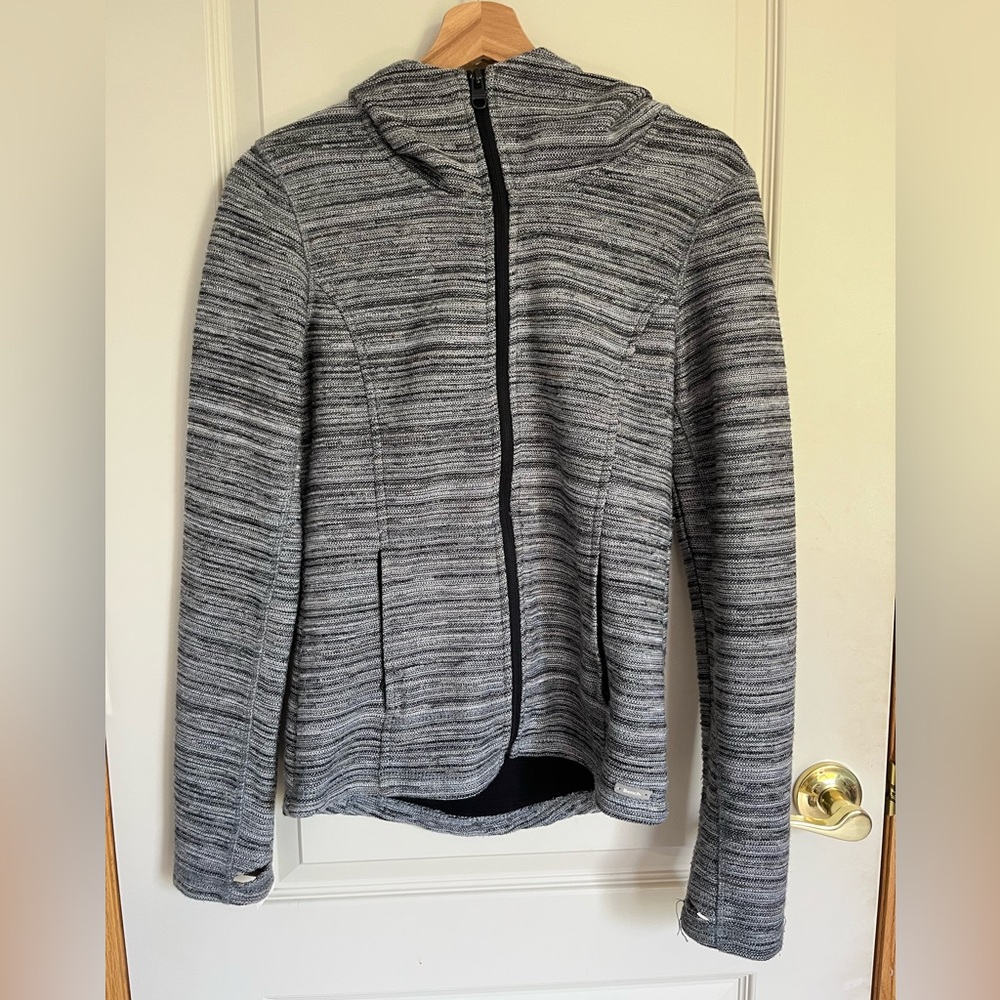 EUC Bench Black White Gray Melange Thick Athletic Hooded Jacket Small